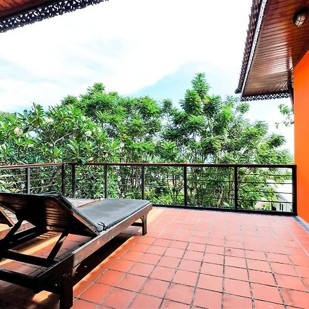 Oyo 626 The Chalet Phuket Resort Panwa Beach Esterno foto