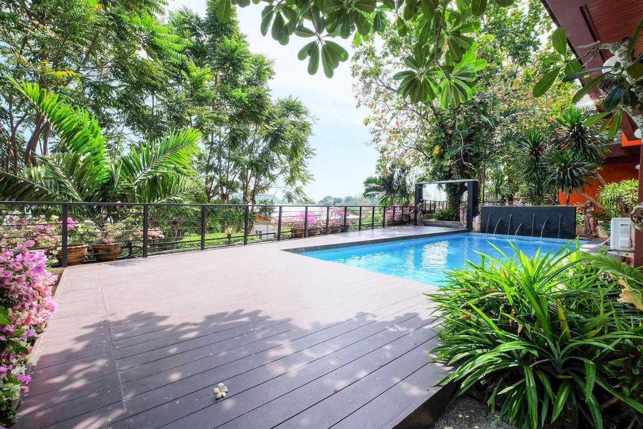 Oyo 626 The Chalet Phuket Resort Panwa Beach Esterno foto