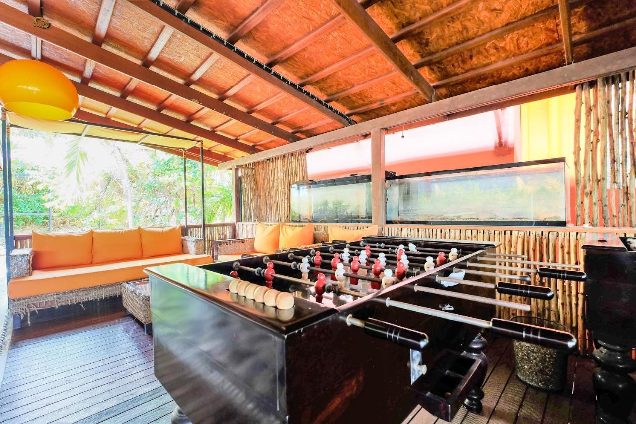 Oyo 626 The Chalet Phuket Resort Panwa Beach Esterno foto