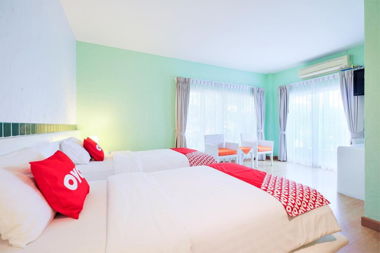 Oyo 626 The Chalet Phuket Resort Panwa Beach Esterno foto