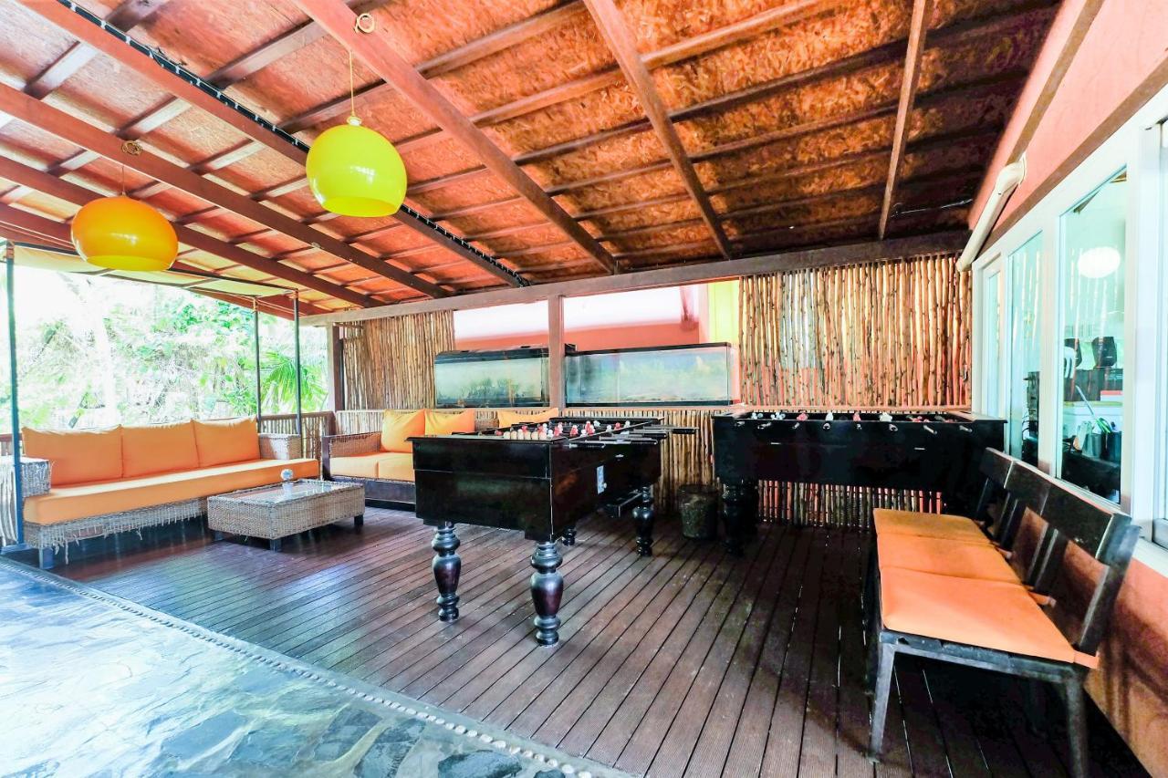 Oyo 626 The Chalet Phuket Resort Panwa Beach Esterno foto