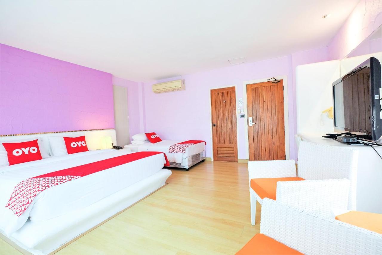 Oyo 626 The Chalet Phuket Resort Panwa Beach Esterno foto
