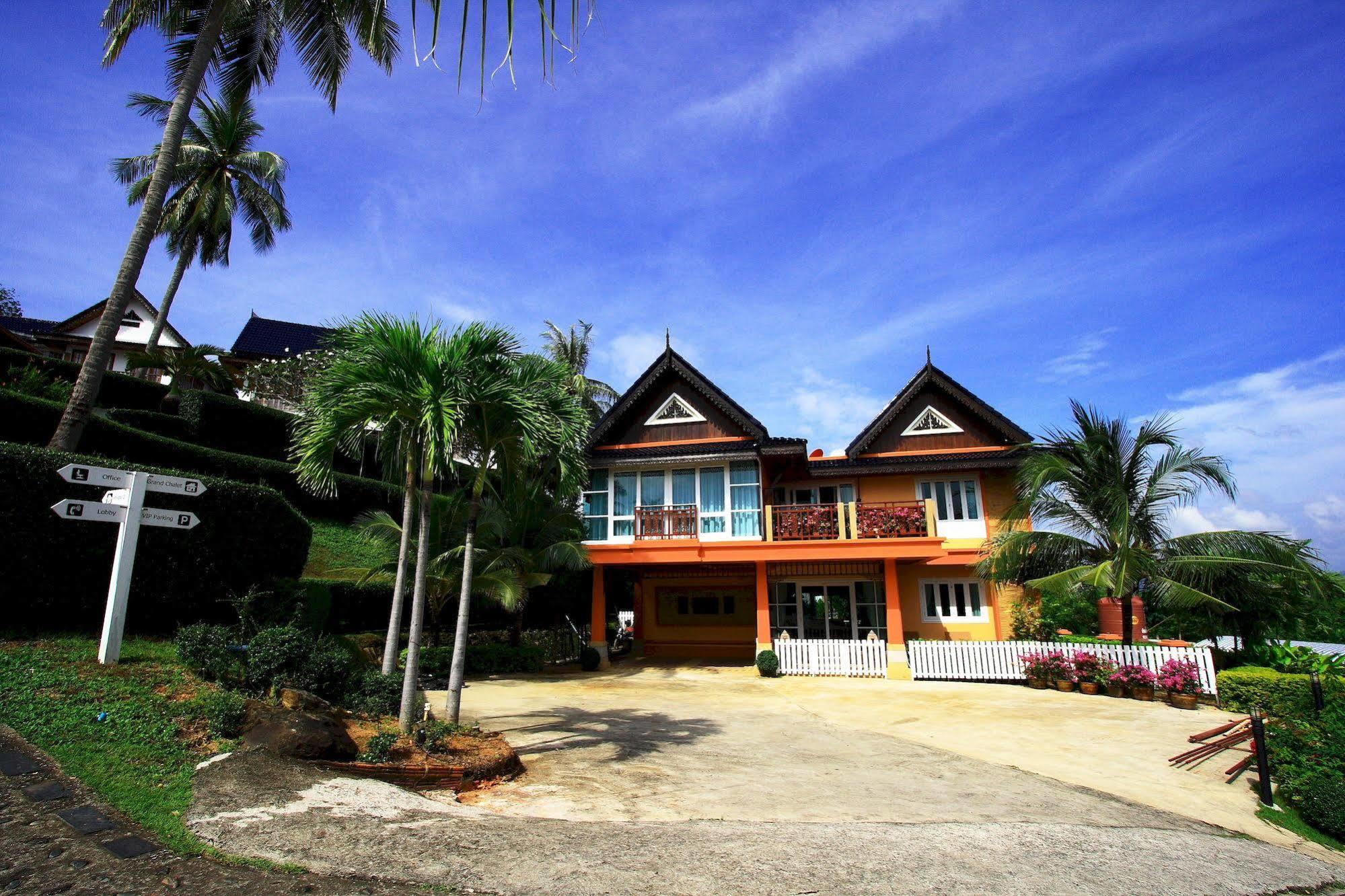 Oyo 626 The Chalet Phuket Resort Panwa Beach Esterno foto