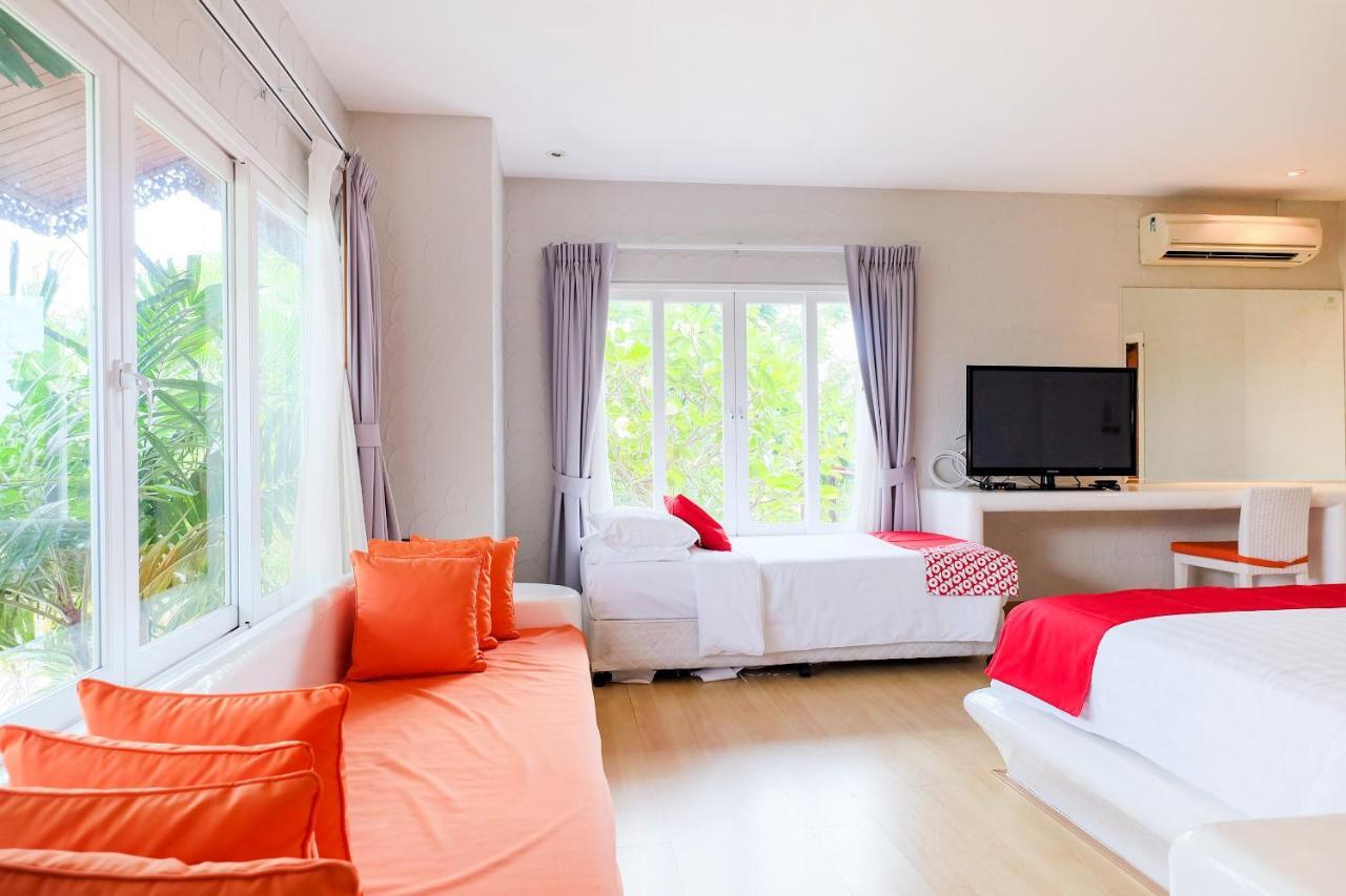 Oyo 626 The Chalet Phuket Resort Panwa Beach Esterno foto